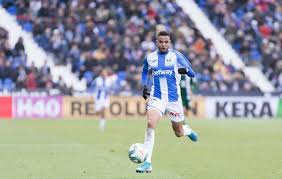 بدأ اللاعب المغربي يوسف النصيري كلاعب مهاجم، مع نادي المغرب الفاسي، تم تلقى عرضاً من نادي ملقا الإسباني في 2015 وخاض معها عامين حتى. ÙŠÙˆØ³Ù Ø§Ù„Ù†ØµÙŠØ±ÙŠ Ø§Ù„Ù„Ø§Ø¹Ø¨ Ø§Ù„Ø¯ÙˆÙ„ÙŠ Ø§Ù„Ù…ØºØ±Ø¨ÙŠ Ø§Ù„Ø°ÙŠ ÙŠ Ø¹Ù‚Ø¯ Ø¹Ù„ÙŠÙ‡ Ø§Ù„Ø£Ù…Ù„ Ù„Ø¥Ù†Ø¹Ø§Ø´ Ù‡Ø¬ÙˆÙ… Ø¥Ø´Ø¨ÙŠÙ„ÙŠØ© Ø§Ù„Ù…ØºØ±Ø¨ Ø§Ù„Ø¢Ù†