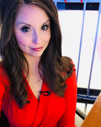 We finally made it to February! Just 46 days away from spring  🌷🌹🌷(despite what the Groundhog predicts tomorrow). . . . . . . .  #springcountdown #groundhogday #meteorologist #nbcnews #Indianapolis  #Indiana #February #2021 #tvnews #localnews #weather ...