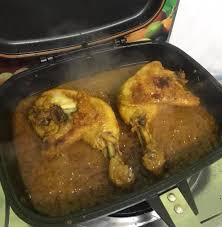 Sebenarnya, ayam percik boleh dibuat sendiri di rumah dengan cara yang amat mudah. Resepi Mudah Ayam Percik Hanya Guna Periuk Nasi