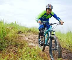 Selamat Pagi Selamat Beraktivitas Jangan Spaneng Weekend Masih Lama Sekedar Mengingatkan Hahahahaha Onpolygonbikes Entiat Trai Bicycle Moped Motorcycle