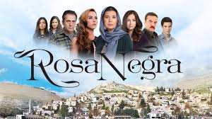 Karagül) es una serie de televisión turca de 2013, producida por avşar film y emitida por fox turquía. Rosa Negra Serie De Television Ecured