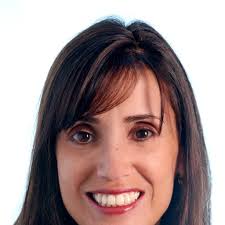 Ana Hoff's Instagram, Twitter & Facebook