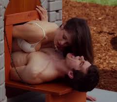 Zooey deschanel naked scene - stvincent.nupark.com