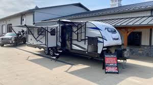 Alpha wolf offers luxury amenities at an entry level price point. 2021 Forest River Rv Cherokee Alpha Wolf 26rl L Youtube