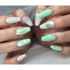 The mint green polish is readily available anywhere so this designs are very easy to obtain. Margaritasnailz On Instagram Vetro Usa Coffinnails Gelnails Margaritasnailz Springnails Vetrogel T Nail Art Summer Summer Nails Nail Art Galleries