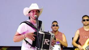 EL RUBIO ACORDEÓN - ADIÓS MARGARITA (EN VIVO) - YouTube