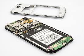 Maybe you would like to learn more about one of these? Smartphone Akku Selber Wechseln Lohnt Sich Der Gang Zum Fachmann Oder Ist Ein Tausch Selbst Moglich Akkushop