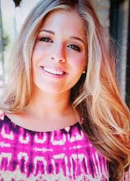 Jessica Summers's Instagram, Twitter & Facebook