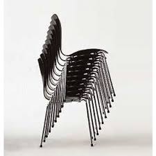 It is often found in conference rooms, canteens, offices or at home. Die Ameise Stuhl 3100 Fritz Hansen Quick Ship