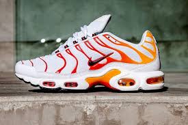 Nike Air Max Plus Tuned 1 Sunburn Eu Kicks Sneaker Magazine Nike Air Max Nike Air Max Plus Sneakers Nike