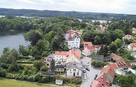In buckow am marktbrunnen (kirche) der hauptstraße folgend links halten. Mutter Kind Kur In Waldfrieden Sanavivo