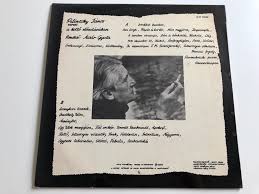 És megérzik a fényt a gyökerek. Pilinszky Janos Versei 1970 December 22 A Huszadik Szazad Egyik Legjelentosebb Magyar Koltoje Hungaroton Lp Stereo Slpx 13838 Bibleinmylanguage