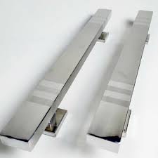 Kita dowshardware menyediakan bermacam jenis handle pintu dan kunci pintu untuk rumah. Handle Pintu Kupu Tarung Minimalis Door Pull Stainless 45 Cm Kotak Gagang Pintu Tarikan Pintu Jumbo Shopee Indonesia