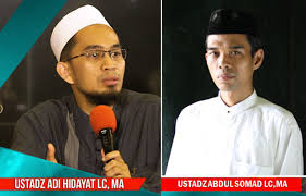 Dalam biografi ustadz adi hidayat diketahui bahwa popularitasnya sebagai seorang pendakwah sedang menanjak. The Romp Family 30 Trend Terbaru Ustadz Adi Hidayat Tentang Natal