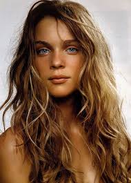 I M Really Starting To Like This Whole Beach Hair Thing Although My Hair Would Never Look Like This If I Went To A Be Hair Waves Hair Styles Long Hair Styles