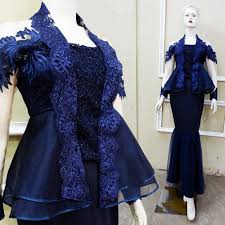 Model kebaya wisuda modern berikutnya terinspirasi dari artis lulusan universitas indonesia, alika islamidina. Set Kebaya Lamaran Kebaya Wisuda Kebaya Kondangan Kutubaru Brokat Peplum Organza Rok Duyung Modern Shopee Indonesia