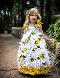 Avant Garde Flower Dress Made By Loren Franco Designs Www Lorenfranco Com Photographer Edward Franco Photog Flower Girl Dresses Flower Dresses Girls Dresses