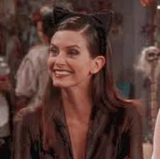 Monica geller's wardrobe is more athletic than rachel's but equally as chic. Monica Geller Icon Shared By Crystal On We Heart It
