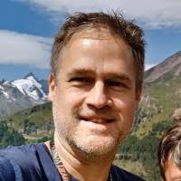 30+ "Robert Snoek" profiles