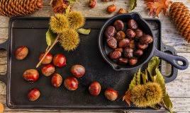 Come sbucciare velocemente le castagne evitando di cuocersi le dita: I Metodi Facili E Veloci Donnad