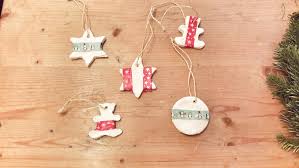 Die meisten von uns kennen ihn aus unserer kindheit oder weil sie viel mit kindern basteln: Christbaumschuck Mit Kindern Basteln Kaltporzellan Mama Im Spagat