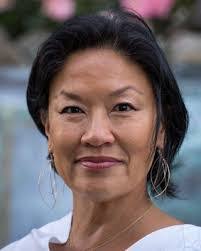 Mimi Lee's Instagram, Twitter & Facebook