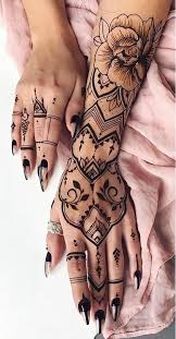 Female Palm With Tattoos Beattattoo Com Ink People In 2020 Small Henna Tattoos Small Tattoos Hand Tattoos For Women