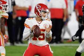 Quarterback patrick mahomes led consecutive downfield marches to take the lead. New England Patriots Vs Kansas City Chiefs How To Watch Free Live Streams Monday Tv Options Score Updates Odds 10 5 20 Cleveland Com