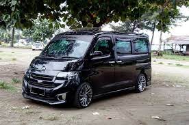 Gran max modifikasi ceper harian part 2. Modifikasi Daihatsu Gran Max Muka Robot Plus Pasang Sunroof Segala Gridoto Com