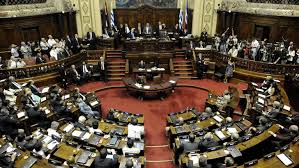 Il parlamento europeo è l'istituzione parlamentare ad elezione diretta dell'unione europea. Se Perfila El Nuevo Parlamento Quienes Seran Senadores Y Diputados Radiomundo En Perspectiva