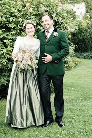 Rustikale hochzeiten können sehr schön sein, sie sind aber eben auch genau das: Heiraten In Tracht Massgeschneidertes Fur Den Herren Lena Hoschek Blog