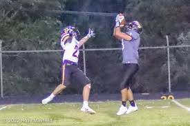 Tigers Tie Rattlers in Knots for Win