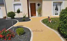 allee carrossable ou pietonne prix idees realisation amenagement paysager devant maison entree de maison exterieur amenagement jardin
