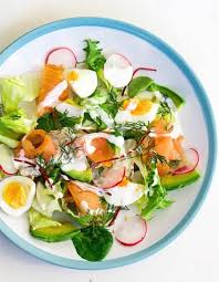 20 Recettes De Salades Qui Changent Pour Cet Ete Recette Salade Salade Saumon Salade Saumon Fume