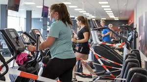 Nach pfingsten gibt es auch an schulen und kitas änderungen. Schwitzen In Fitnesstudios Weniger Indoor Kurse Im Angebot Inforadio