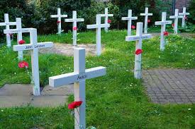 Every news about world's most favorite smartphone os android, android apps, android smartphones information and much more relating android. Nick Drake Grab In Tanworth In Arden Redaktionelles Foto Bild Von Land Musiker 60520471