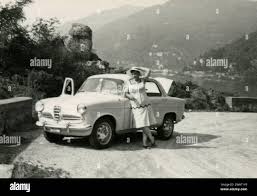 Image result for Bianco Dorato 2012 Alfa-Romeo