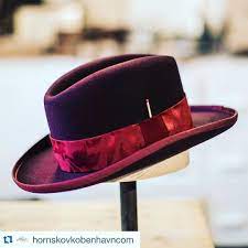 Racing Fashion On Instagram Repost Hornskovkobenhavncom Medoc Homburg With Bordeaux Paisley Trim Brim Binding A Hats For Men Races Fashion Cowboy Hats
