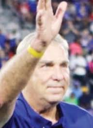 Tech football great John L. Causey dies at 68