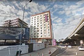 Book low price hotels by premier inn in london with expedia. Chiswick
