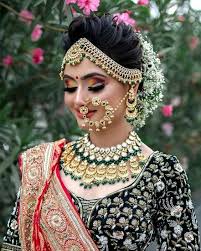 In addition to hairstyles, she also writes about birds, cruises, gardening, pets, weddings. Best Bridal Jewelry For Round Face Pakistani Pret Wear Bridal Hairstyle Indian Wedding Indian Bride Makeup Indian Bridal Hairstyles