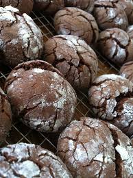 Chocolate Crinkles Ou Simplement Craqueles Au Chocolat Thermomix Recette Chocolat Chaud Chocolat Recette Chocolat