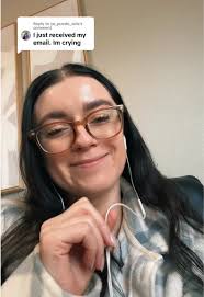 Replying to @yo_puedo_zola I’m so happy for all the people getting their  loans forgiven 🫶🏼 #taratalksfinance #studentloans #federalstudentloans  #studentloanforgiveness #IDR #PSLF #studentloantips