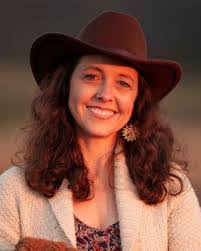 Karen Acheson's Instagram, Twitter & Facebook