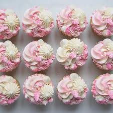April Hath Put A Spirit Of Youth In Everything Springvibes Prettyinpink Cupcakes Butterc Creative Cake Decorating Buttercream Cupcakes Fancy Cupcakes