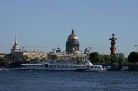Auf kiwitaxi homepage kann man können einen bus von sankt petersburg hafen bol'schoj im voraus zu einem guten preis. Sankt Petersburg Hafen Und Stadt Ost West Europaische Perspektiven