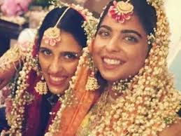 Akash ambani and shloka mehta were married in a glittering wedding ceremony in mumbai on akash ambani is the oldest son of india's richest man mukesh ambani and shloka mehta is the. Here S Why Shloka Mehta Akash And Isha Ambani Are Winning The Internet Times Of India