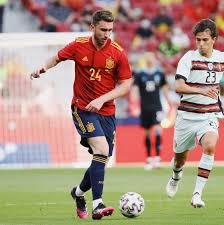 Aymeric laporte on winning the premier league, kompany leaving and what pep guardiola is really like. Aymeric Laporte Laporte Twitter