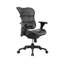 Ops B4 Executive Desk Chairs Combine The Fundamental Engineering Of A Traditional Ergo Office Chair With The Added E Office Furniture Chairs Chair Office Chair