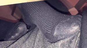 GF gives sockjob in smelly socks! | xHamster